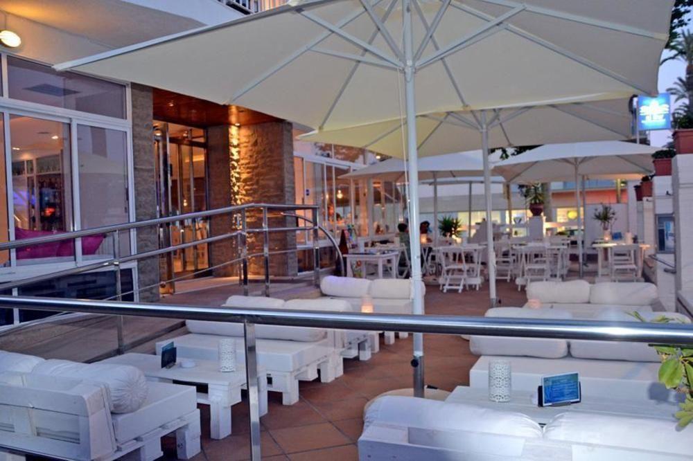 Solvi Hotel - Adults Only Vilanova i la Geltru Exterior photo