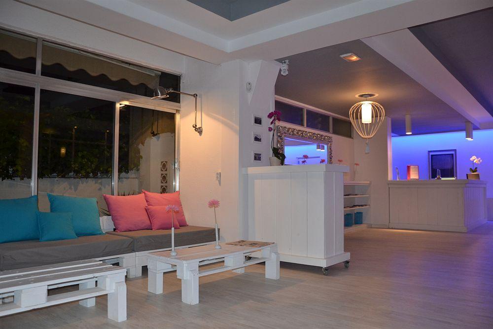 Solvi Hotel - Adults Only Vilanova i la Geltru Exterior photo