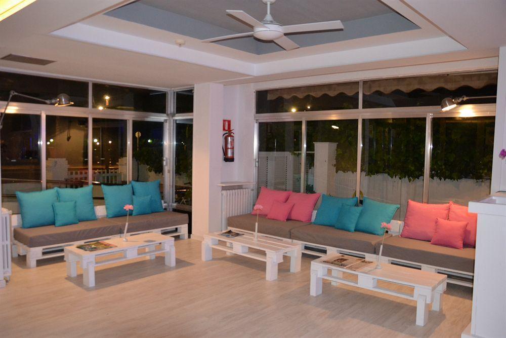 Solvi Hotel - Adults Only Vilanova i la Geltru Exterior photo